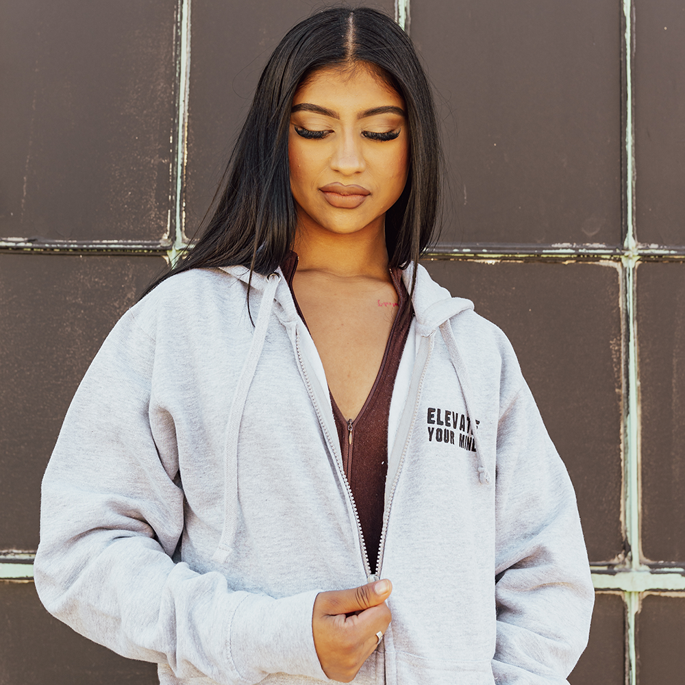 GREY ZIPUP 2